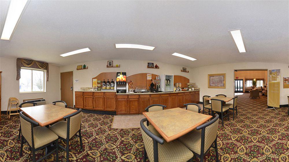Quality Inn & Suites Woodstock Near Lake Geneva Exterior photo
